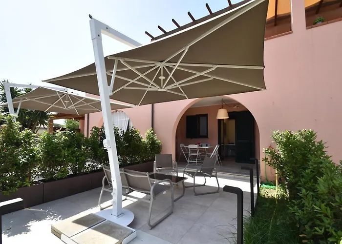 Eden - Clima, Spazio Esterno Privato E Parcheggio Coperto מרינה די קמפו